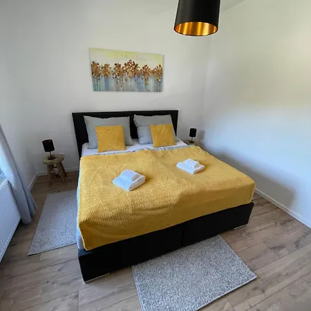 Bergstadt ,modern, Stylisch, Geraeumig