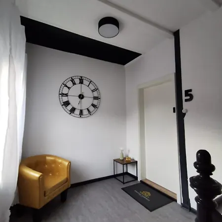 Apartment Bergstadt ,modern, Stylisch, Geraeumig