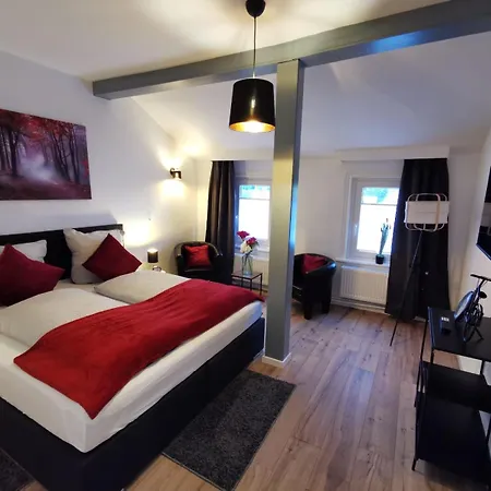 Bergstadt ,modern, Stylisch, Geraeumig Apartment
