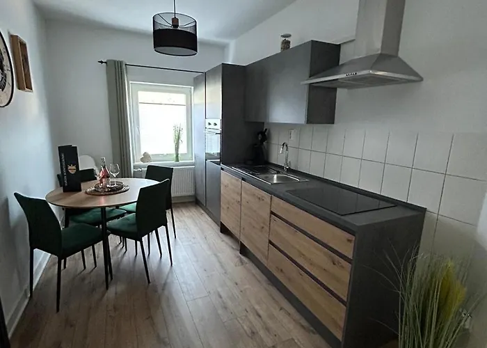 Bergstadt ,modern, Stylisch, Geraeumig * Лаутентхаль